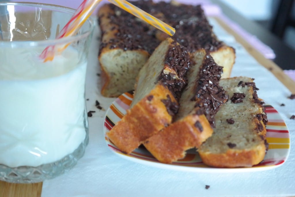 Banana bread with milk