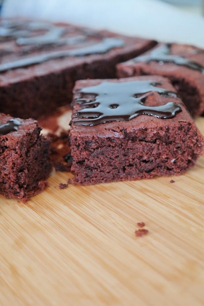 Chocolate Cake with Chocolate Topping