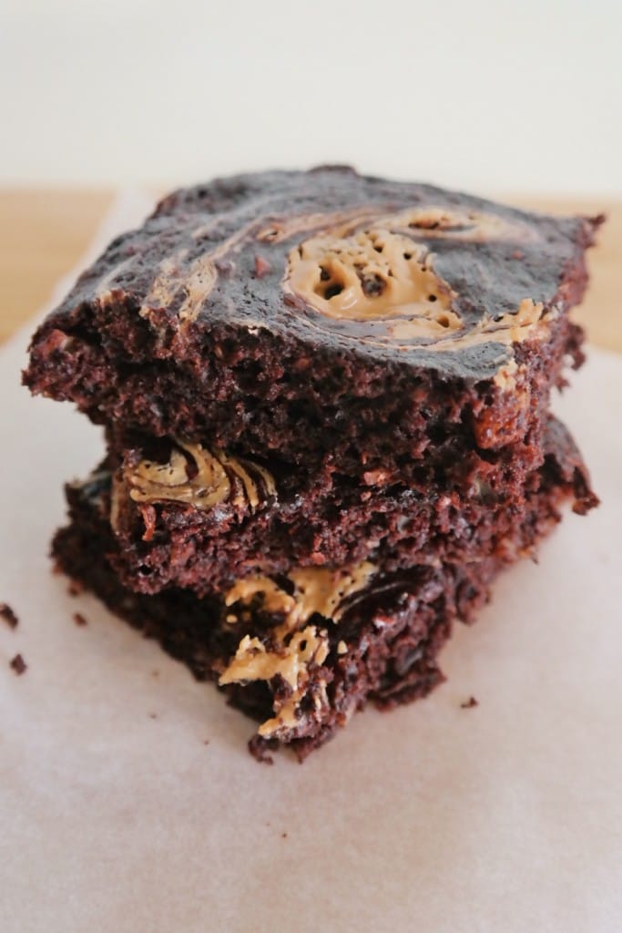 Healthy banana brownie with peanut butter