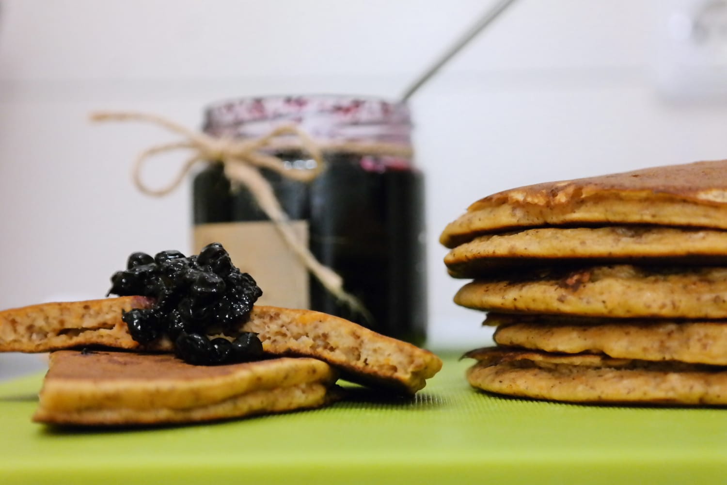 Fluffy pancakes made with grated carrot, ground walnuts and vanilla