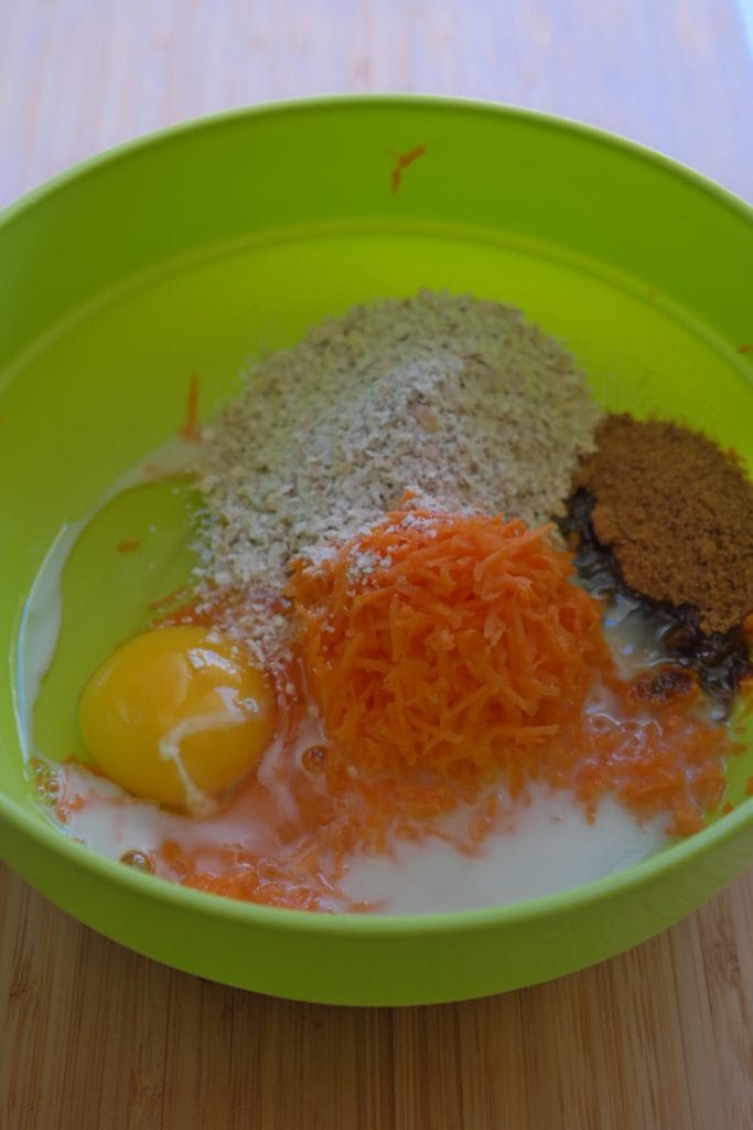 Ingredients for oat and carrot pancakes