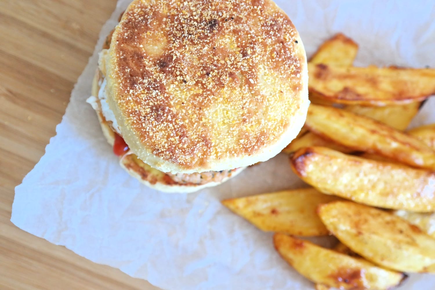 English muffins recipe: Sandwich with baked potatoes