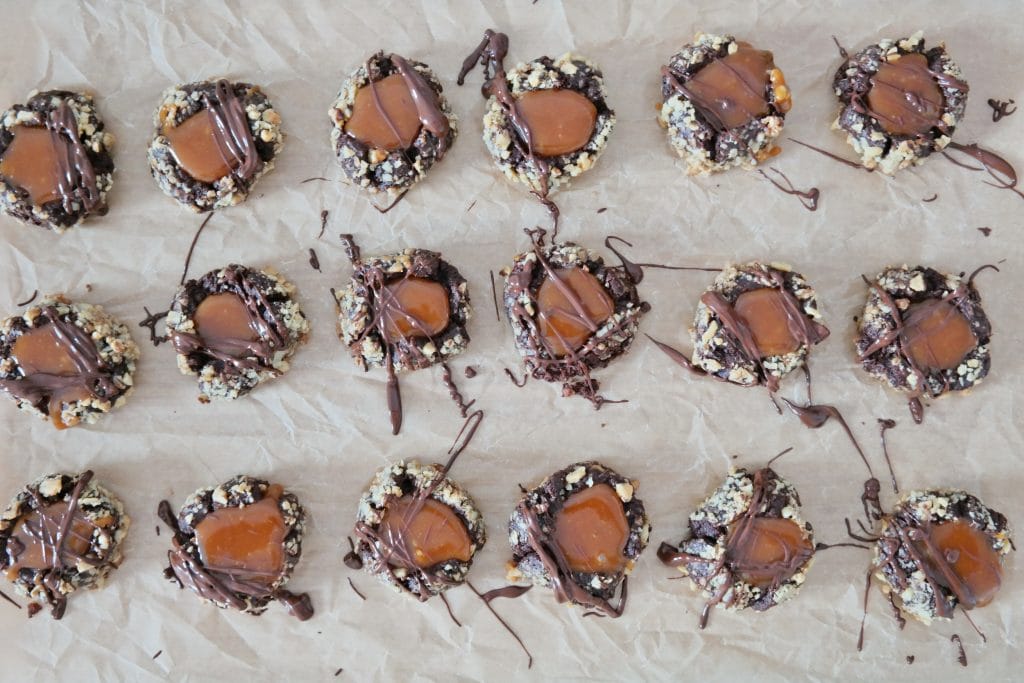 Chocolate and Walnut cookie bites ready to eat