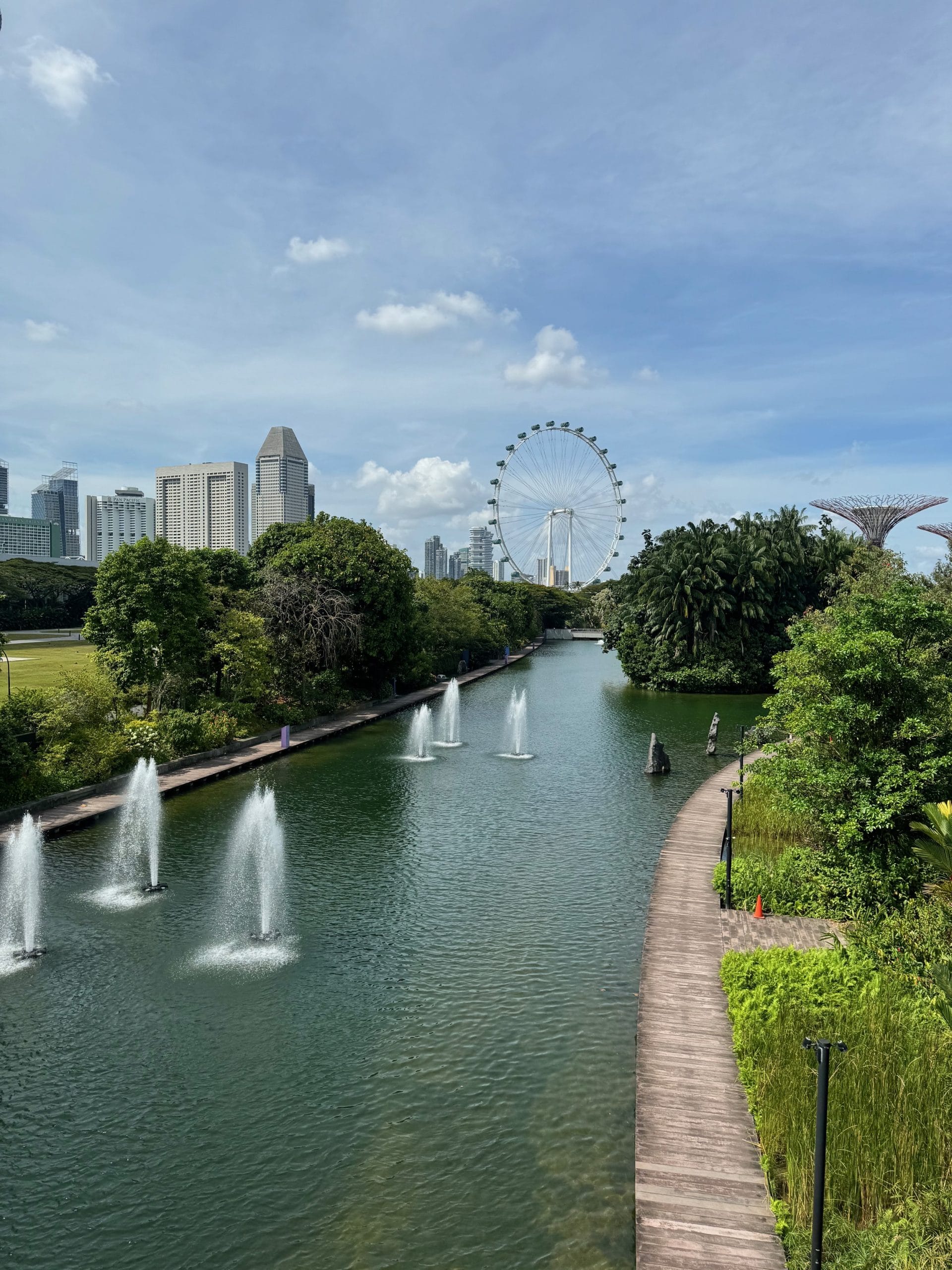 Singapore, Marina Bay Sands, Gardens by the Bay, River