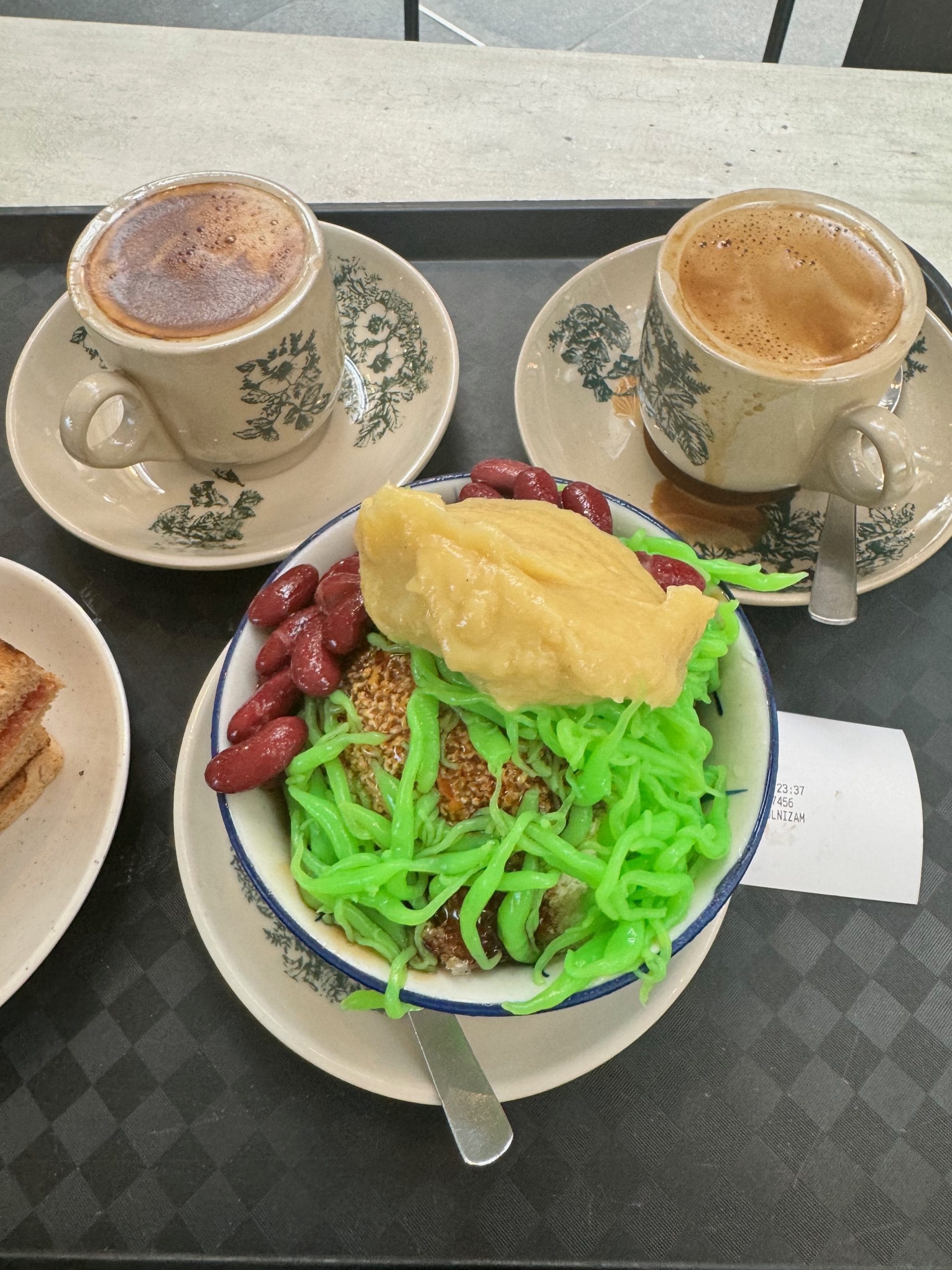 Singapore, Zoo, Durian breakfast