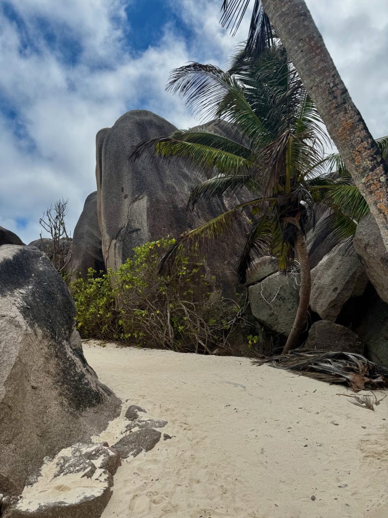 Seychelles La Digue Anse d'Argent Rocks