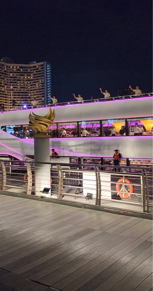 Bangkok - Cina pe vas de croaziera - Imbarcare