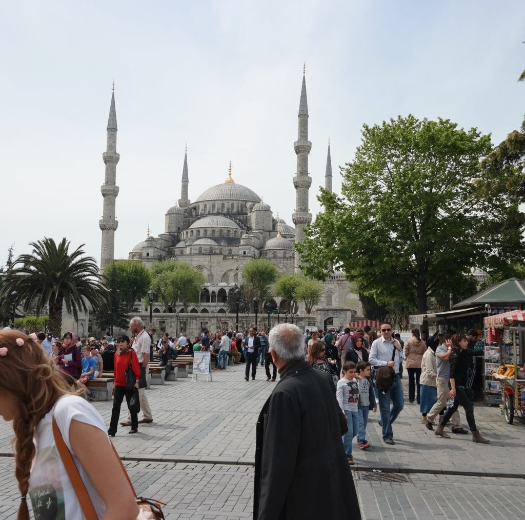 Impunatoarea Moschee Albastra in inima Istanbulului