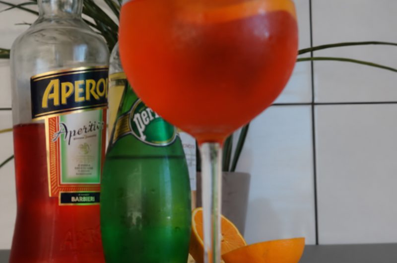 Homemade Aperol Spritz – Easy Recipe with Prosecco