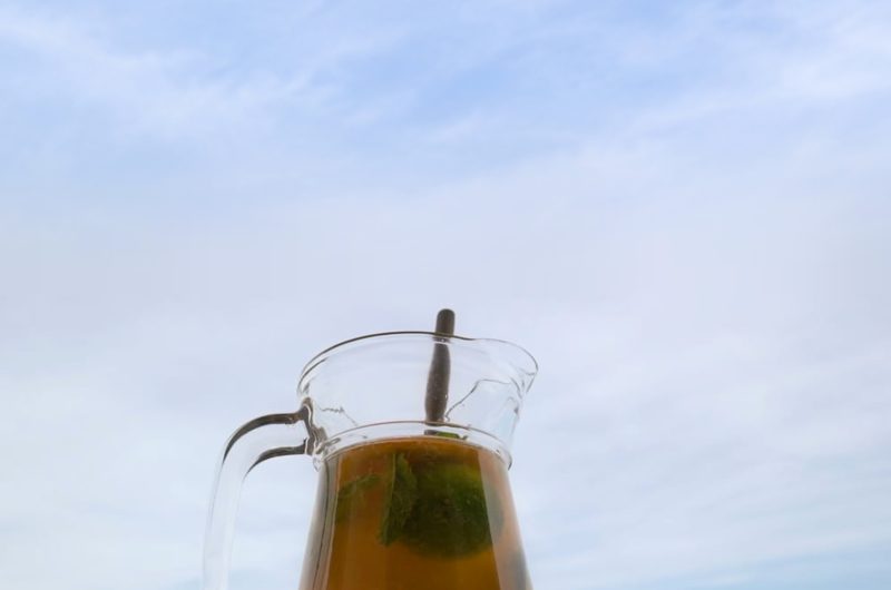 Limonadă cu Mentă, Portocală și Lime &ndash; Rețetă Simplă de Vară